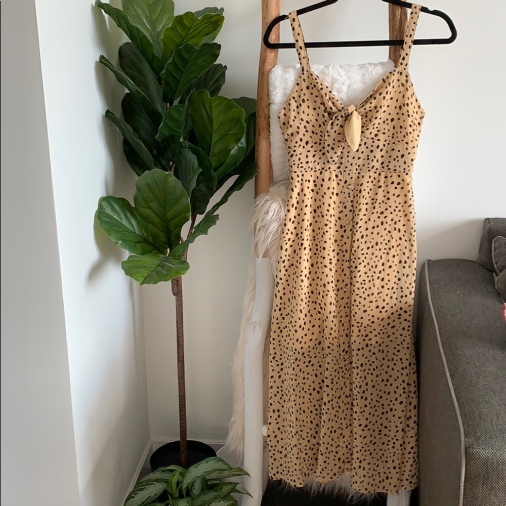 Leopard print midi dress 🐆